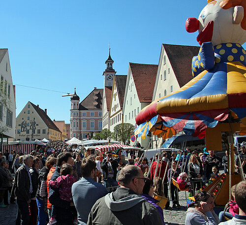 Frühlings- und Kräutermarkt
