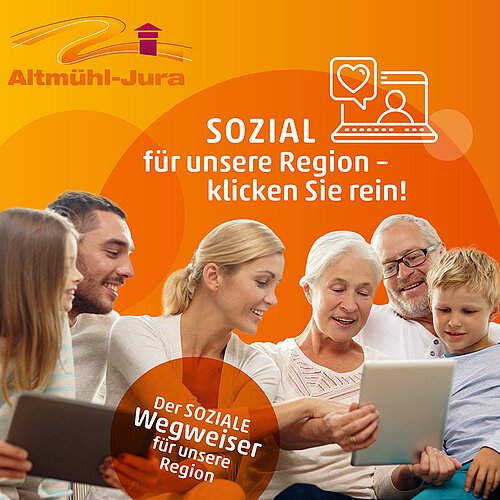 Fünf Personen verschiedener Generationen schauen gemeinsam auf ein Tablet, Text zu sozialer Vernetzung in der Region Altmühl-Jura.
