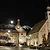 Die Gredinger Altstadt erstrahlt in weihnachtlichem Lichterglanz.